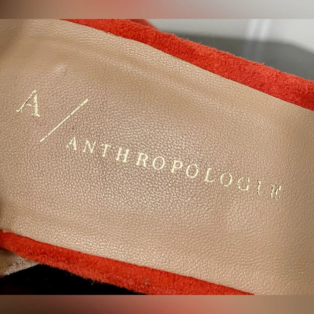 ANTHROPOLOGIE Red suede flats with scalloped detail and ankle straps. - Picture 6 of 7